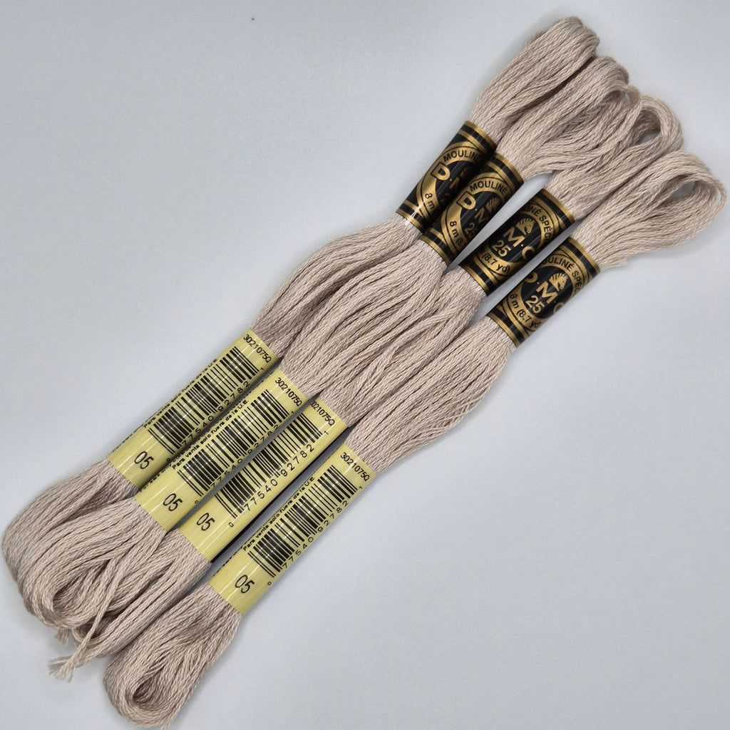 DMC 05 Light Driftwood