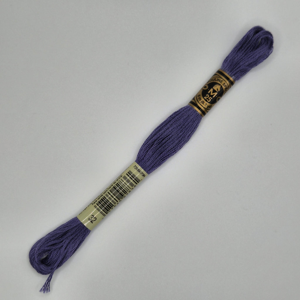 DMC 32 Dark Blueberry