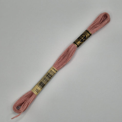 DMC 152 Med. Light Shell Pink