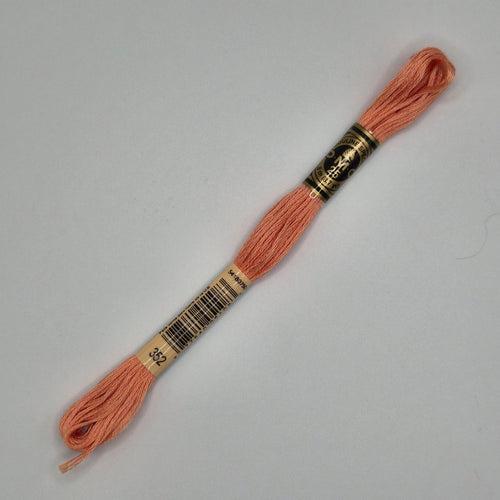 DMC 352 Light Coral