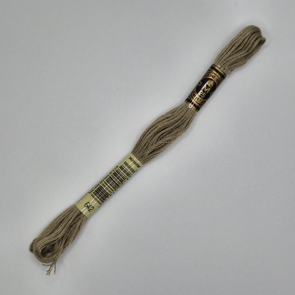 DMC 642 Dark Beige Gray
