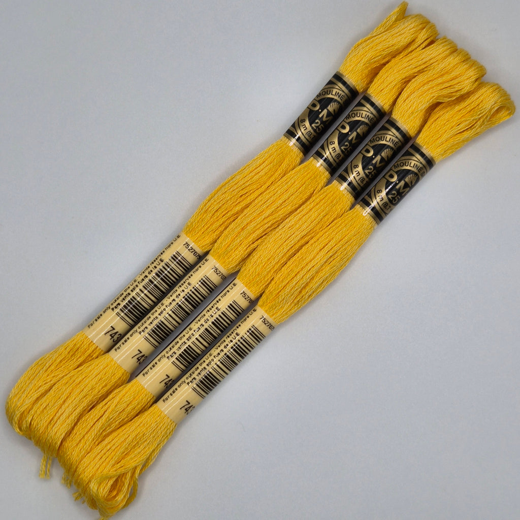DMC 743 Med. Yellow