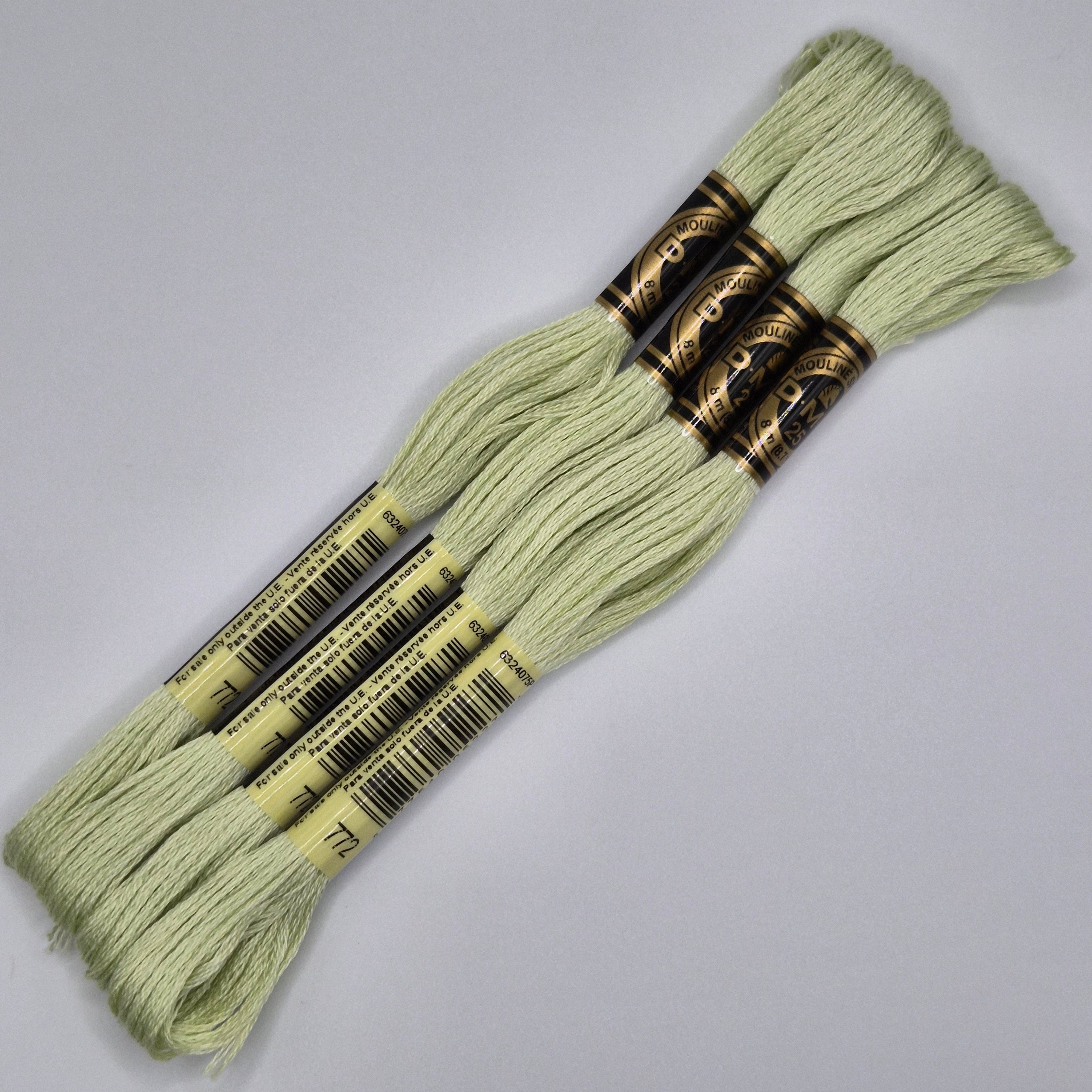 DMC 772 Very Light Green