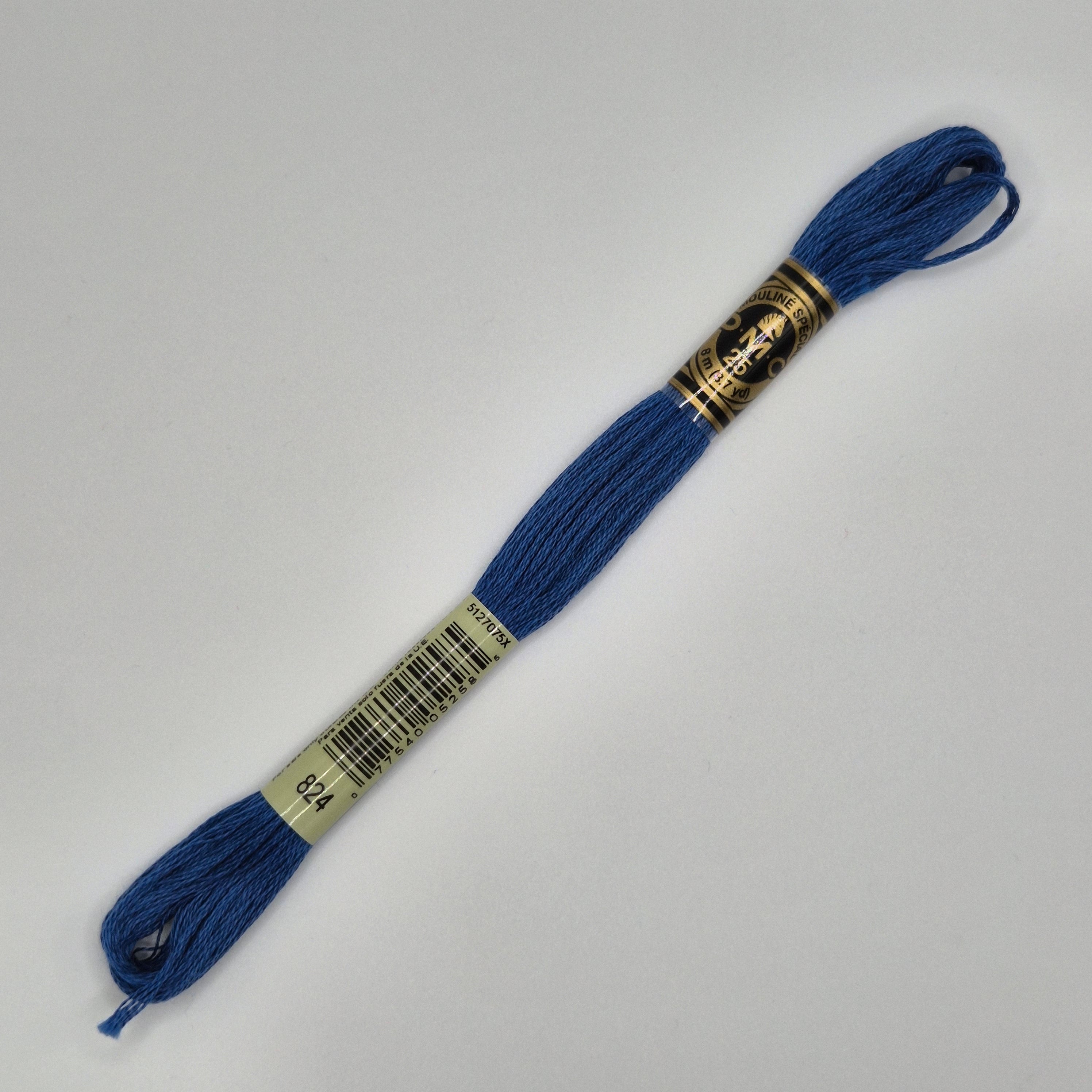 DMC 824 Very Dark Blue