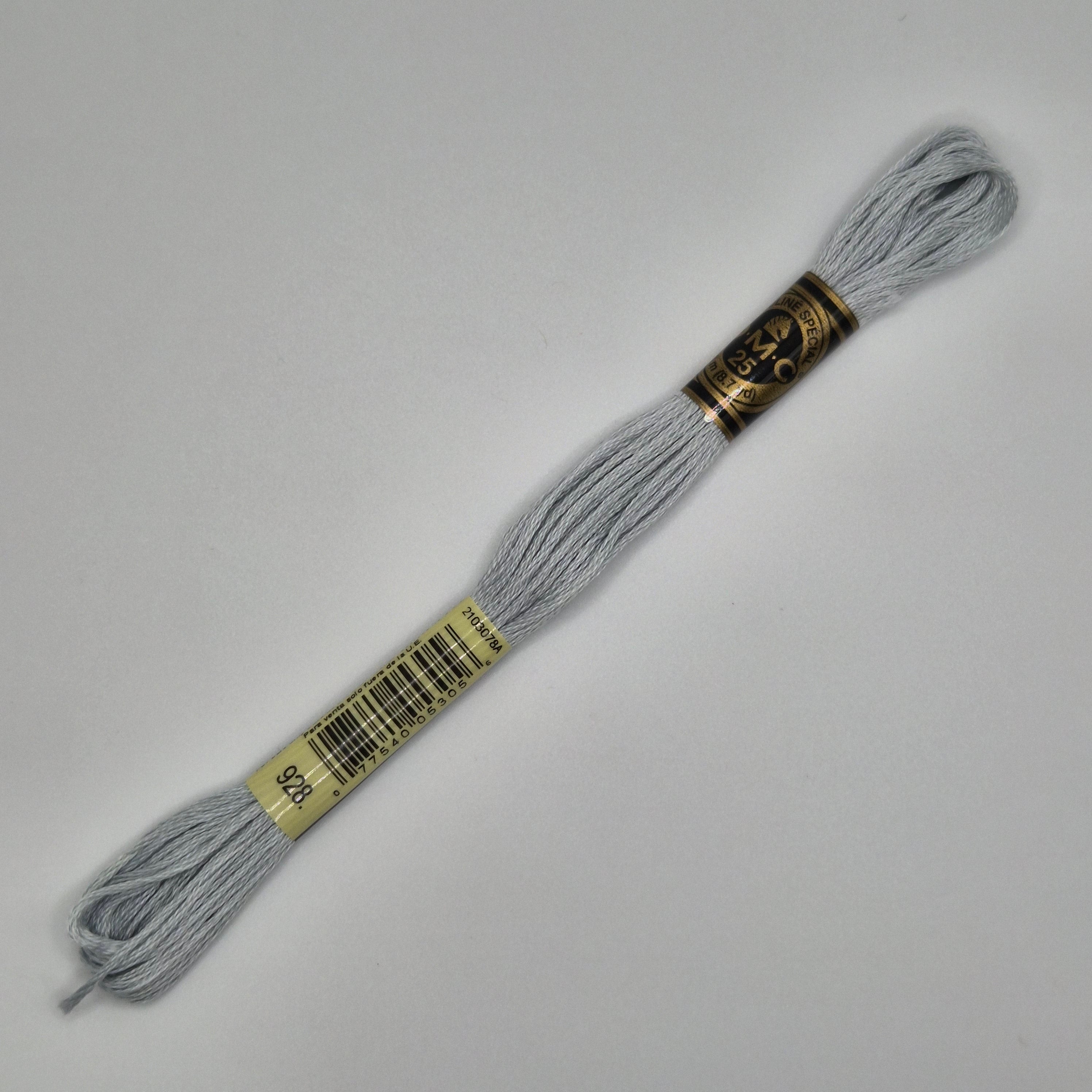 DMC 928 Very Light Gray Green