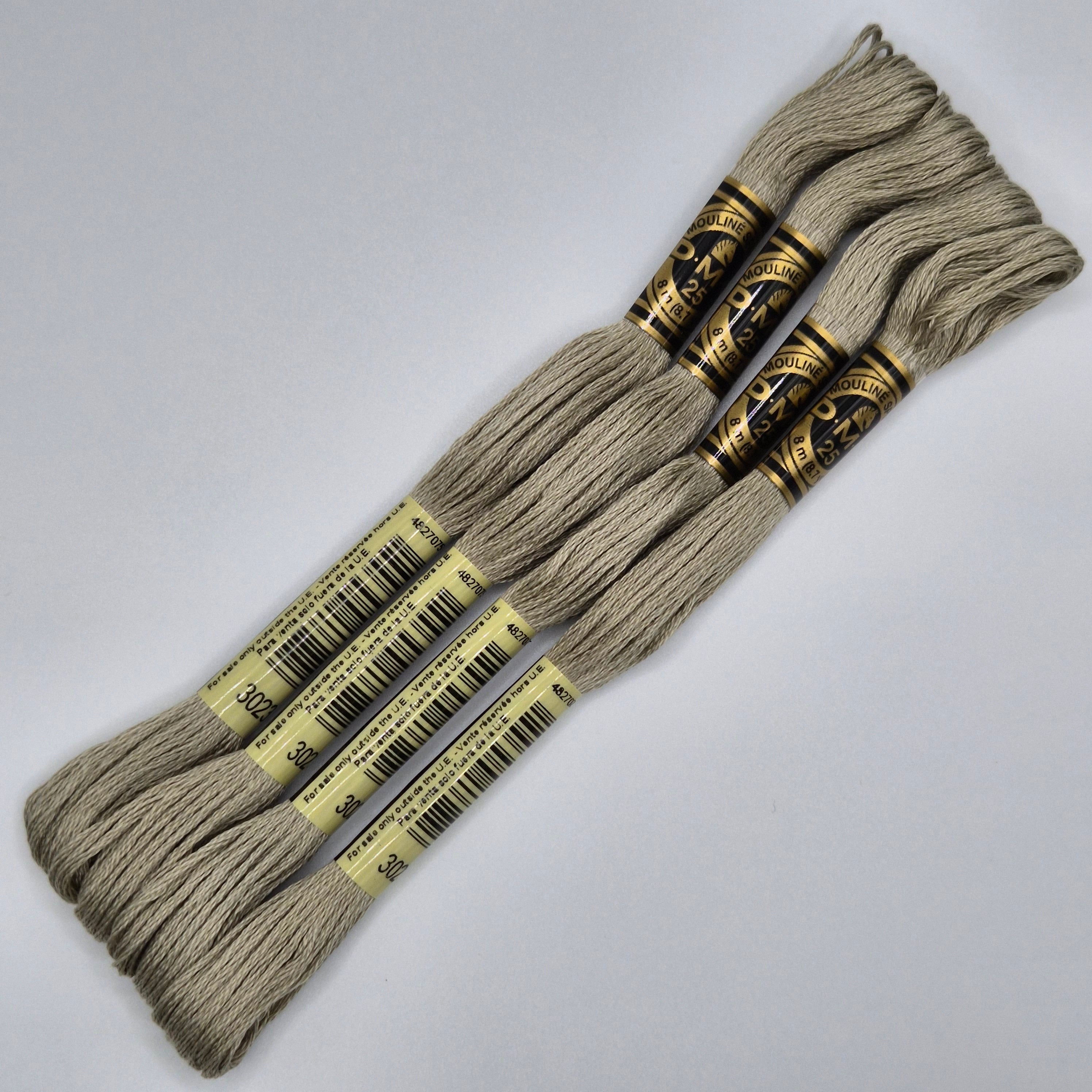 DMC 3023 Light Brown Gray