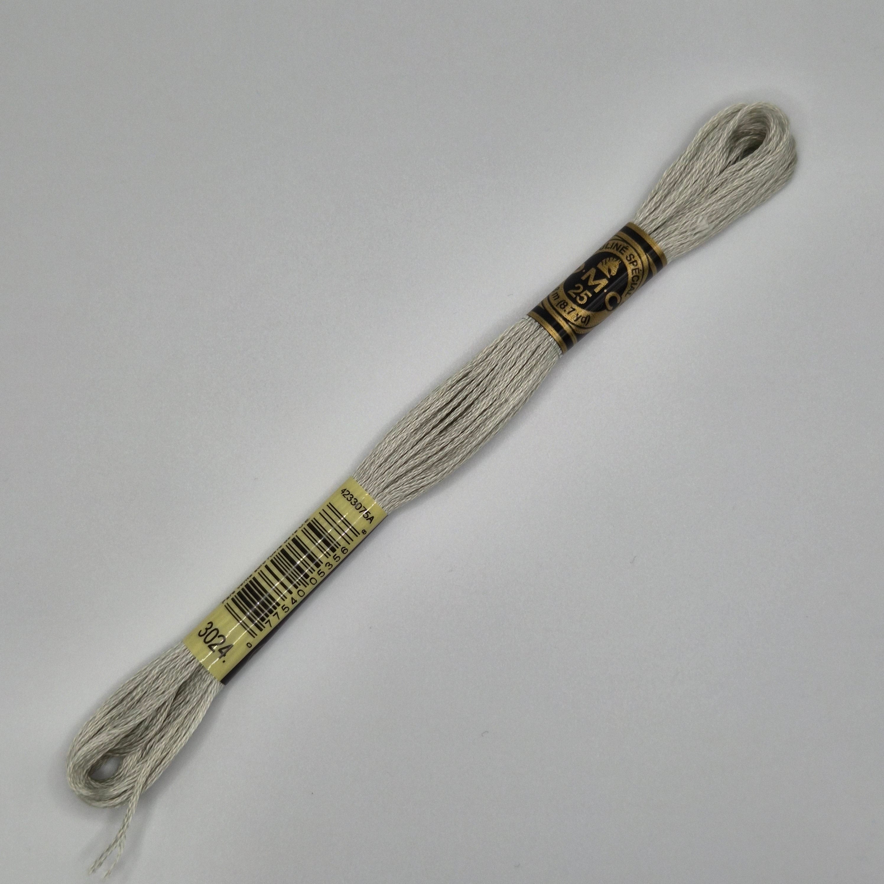 DMC 3024 Very Light Brown Gray
