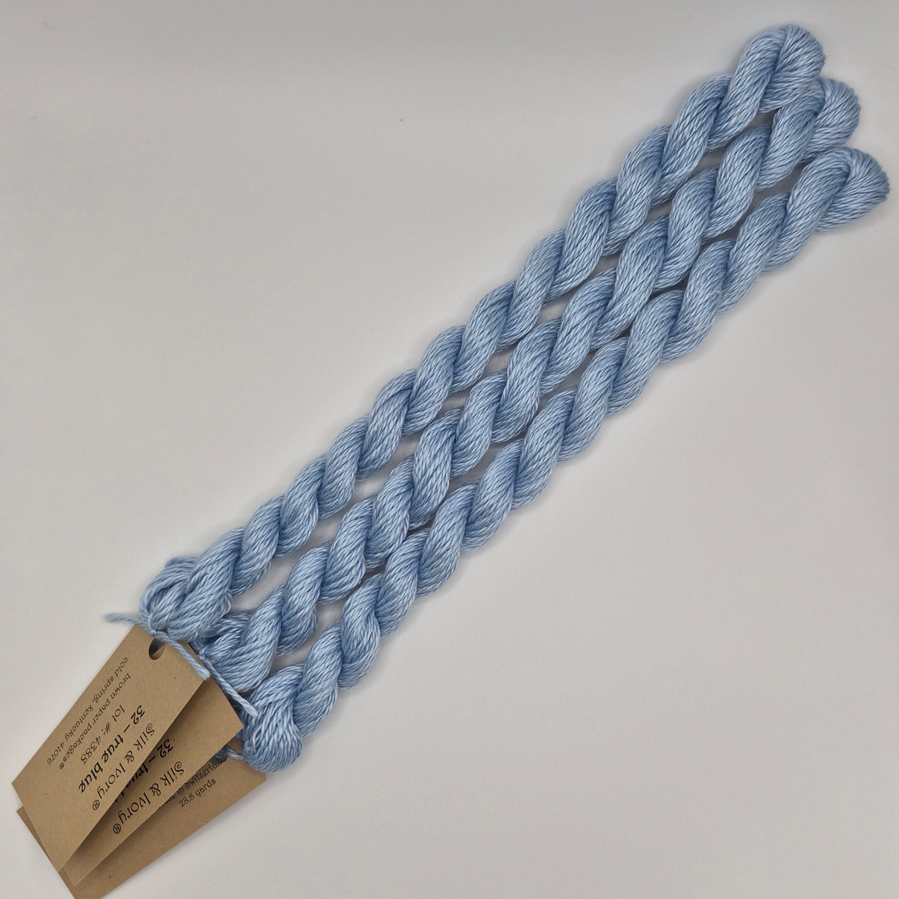 Silk & Ivory 32 True Blue