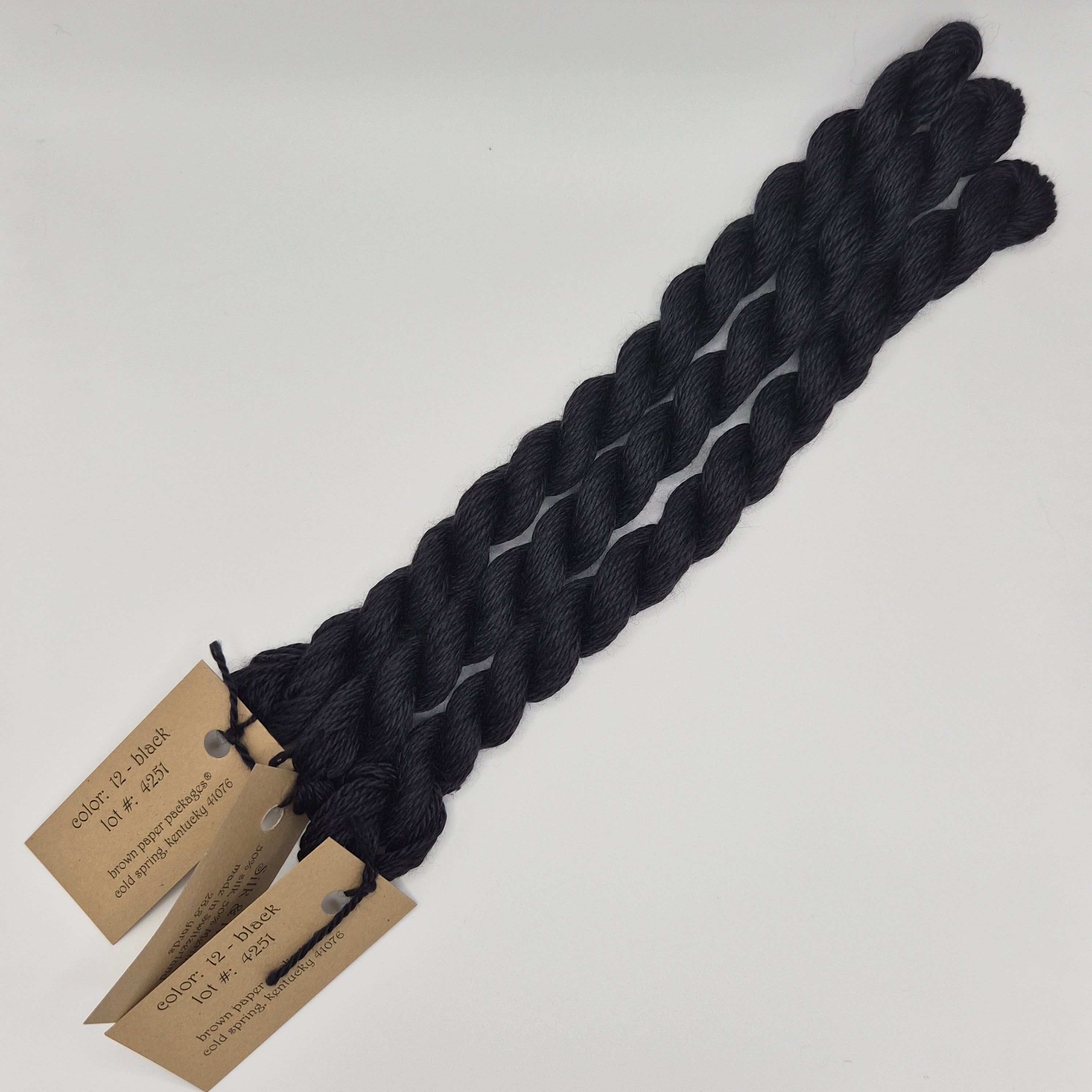Silk & Ivory 12 Black
