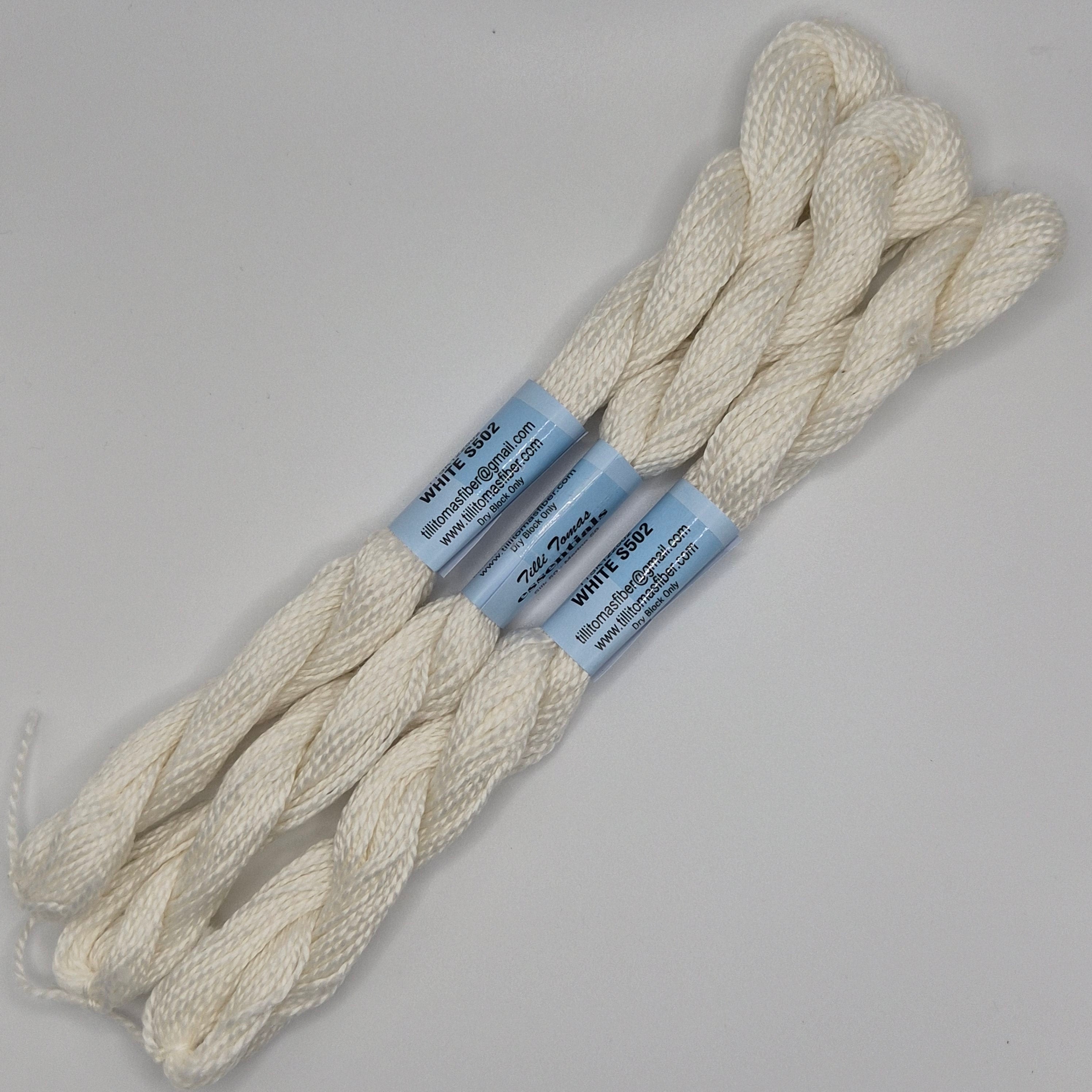 Essentials Skein S502 White