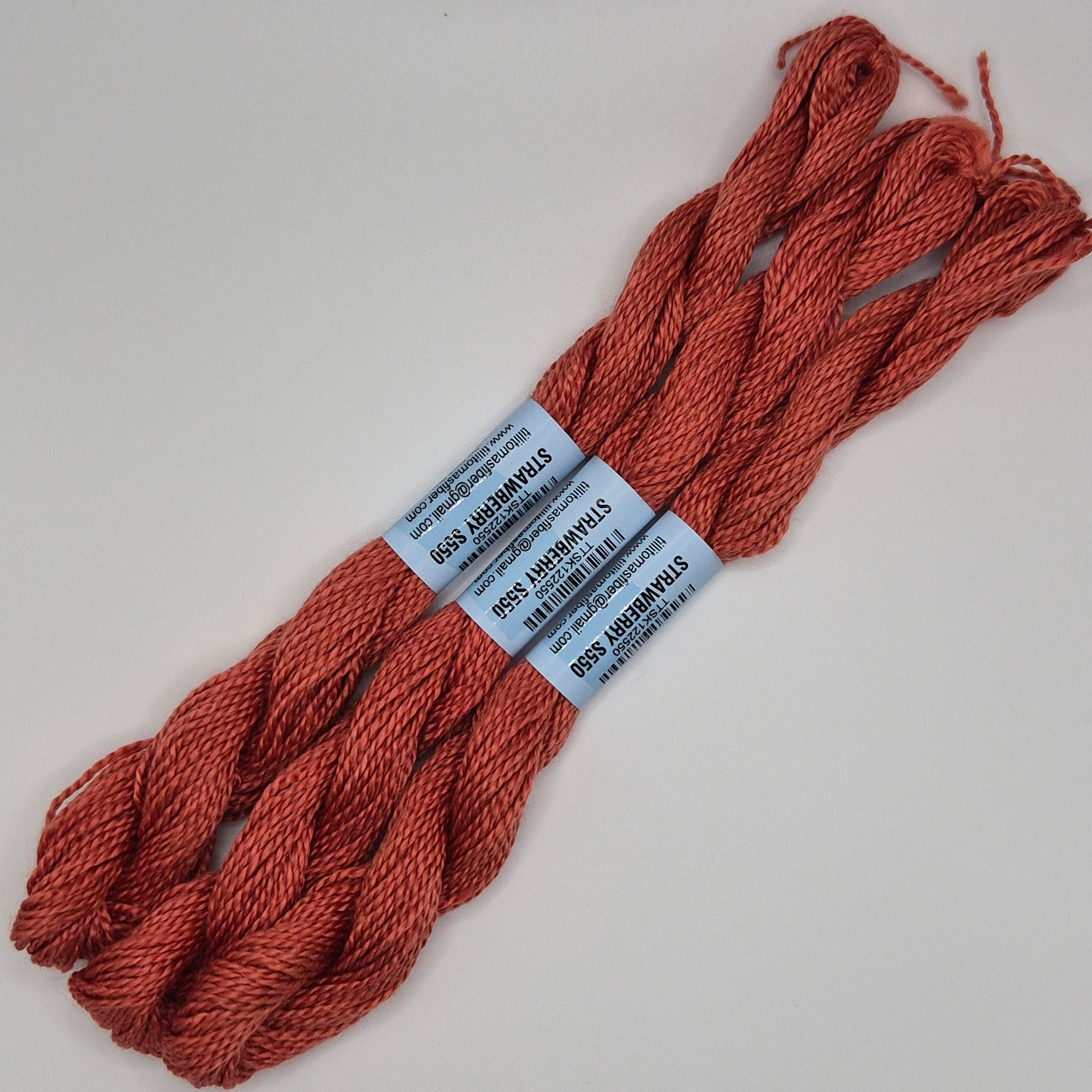 Essentials Skein S550 Strawberry