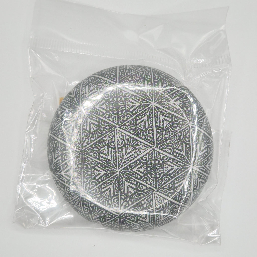 Round Magnetic Needle Tin