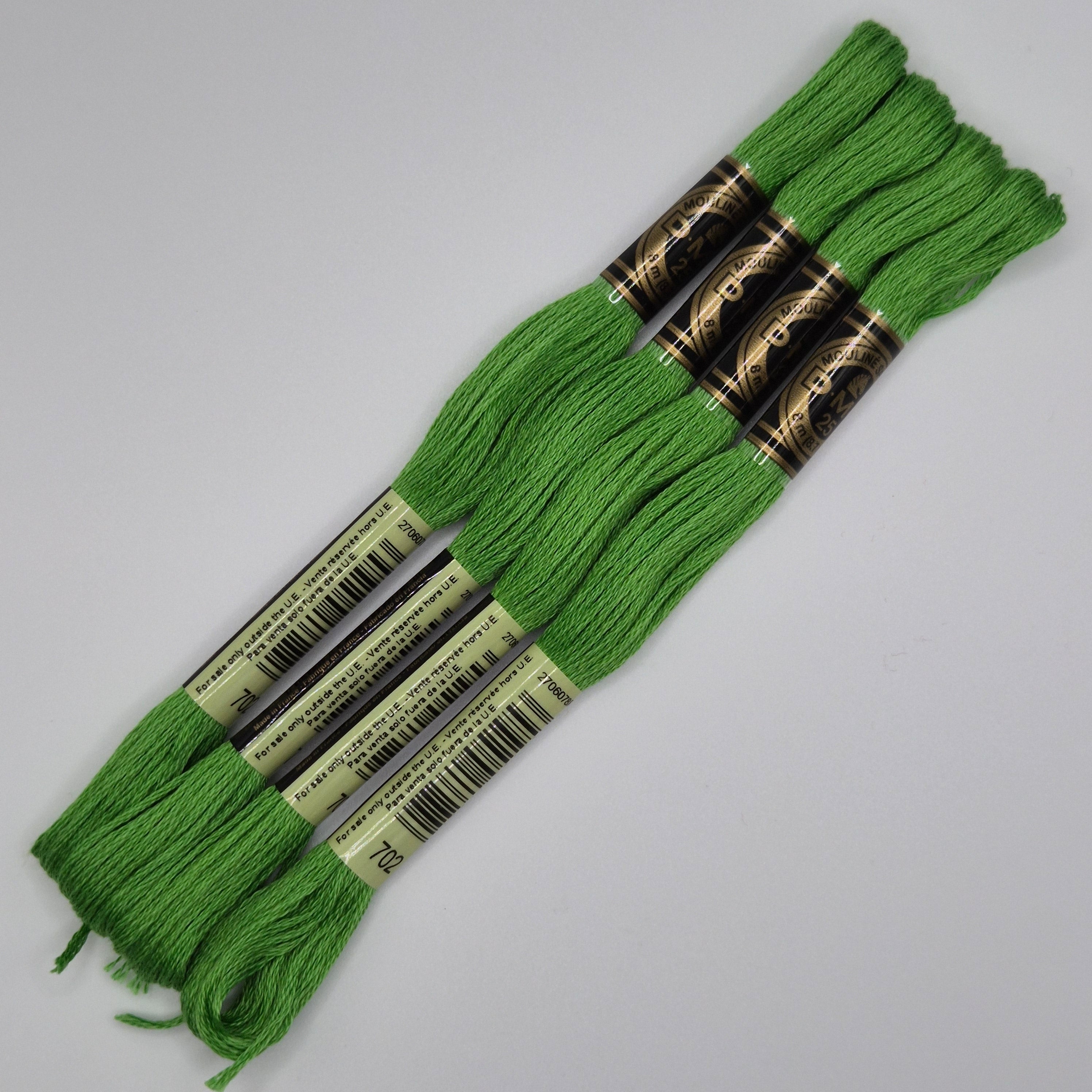 DMC 702 Kelly Green