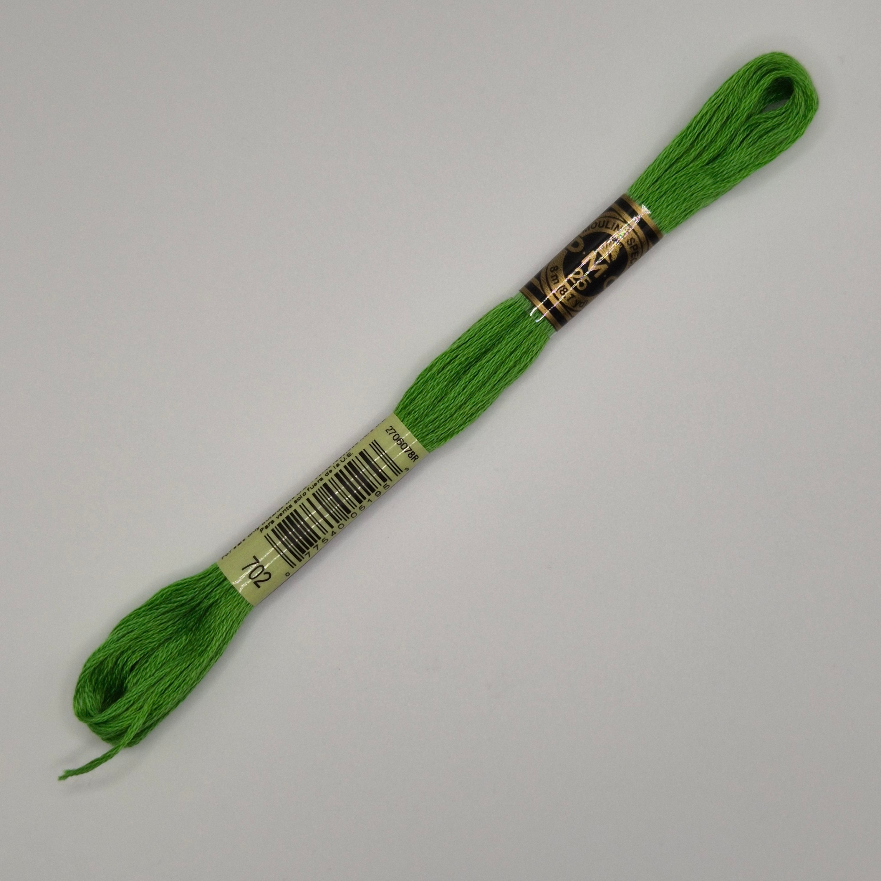 DMC 702 Kelly Green
