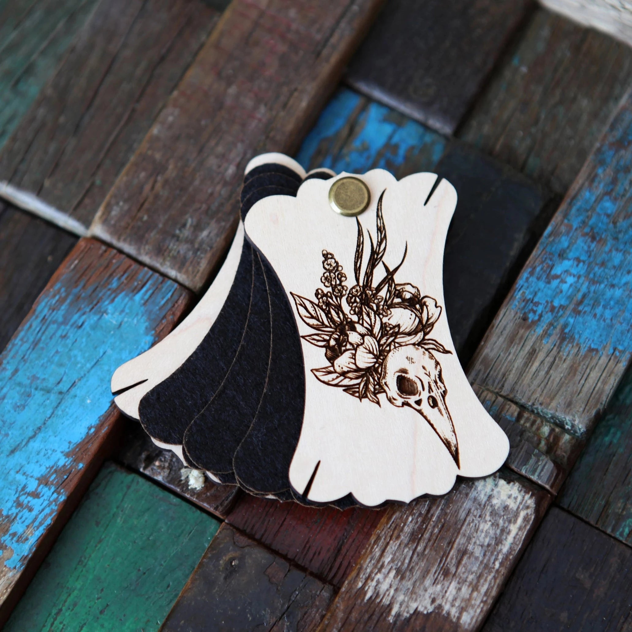 Raven Skull Needle Minder Book