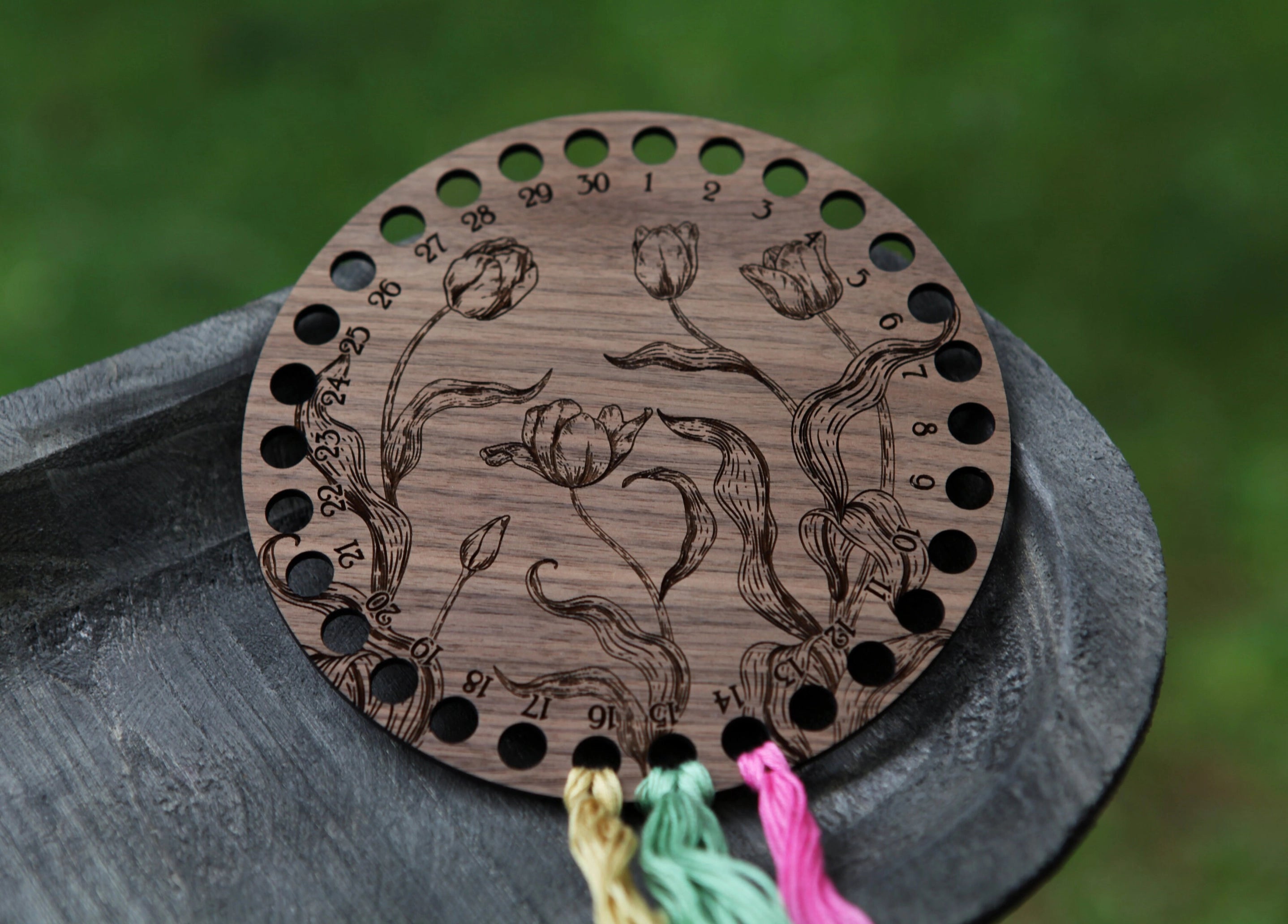 Tulip Embroidery Floss Storage Holder