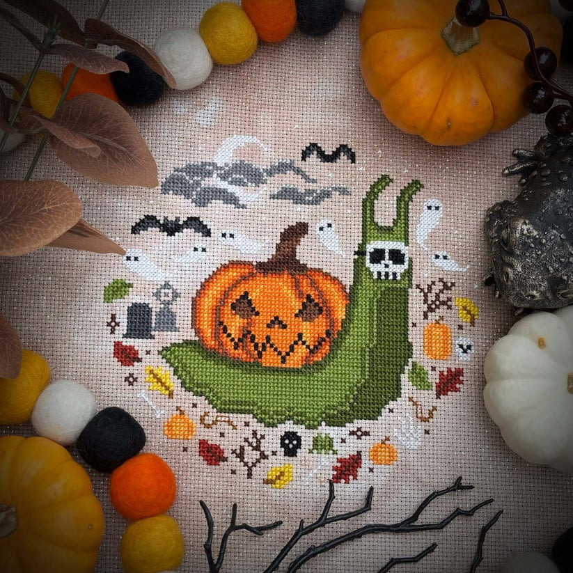Halloween Snail - Cross Stitch Pattern