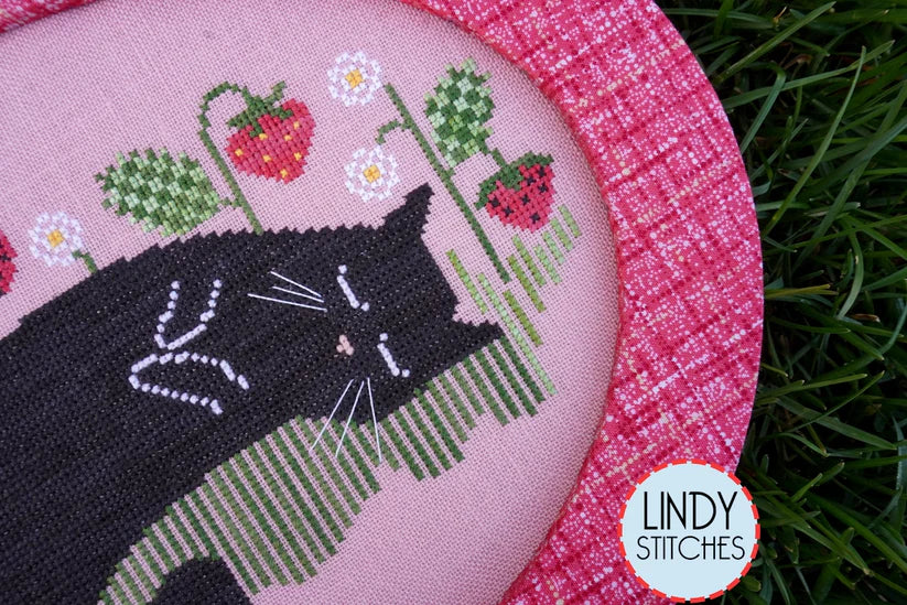 Strawberry Naps - Cross Stitch Pattern