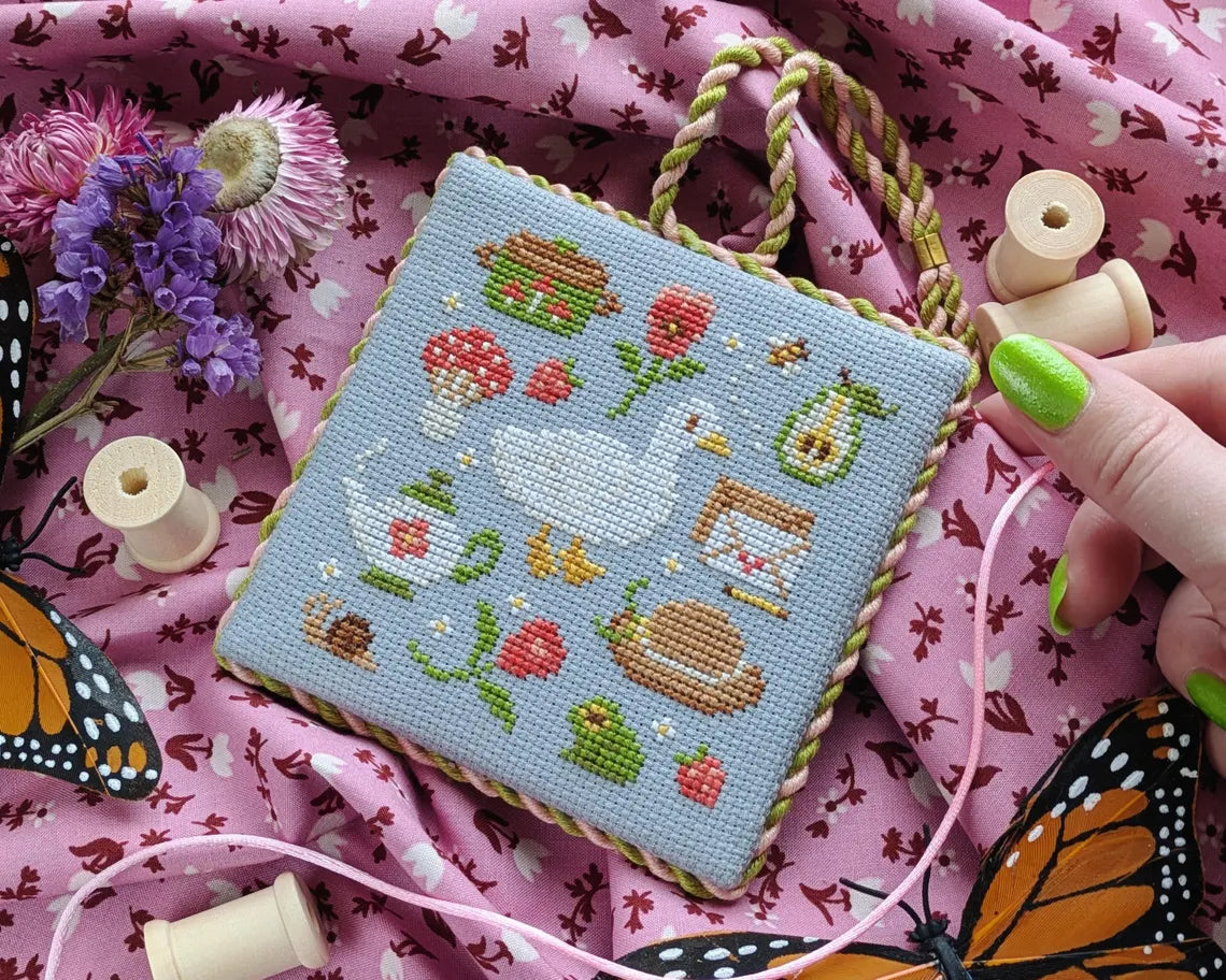 Country Cottage Sampler - Cross Stitch Pattern