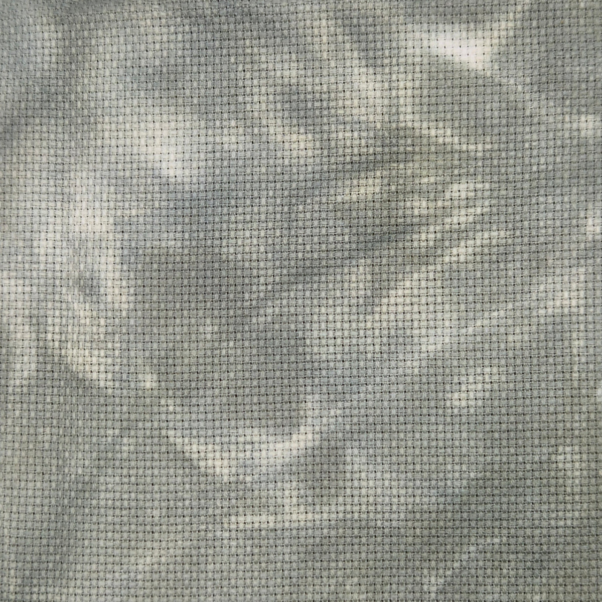 Black Dahlia Fabrics 16 Count Qilin Aida Fabric - 13.5x18"