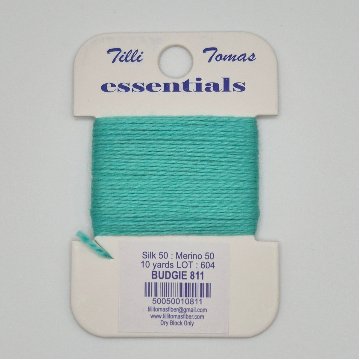 Essentials Card 811 Budgie